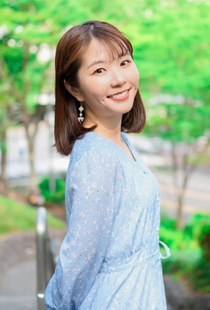 女性花柄ワンピースのプロフィール写真