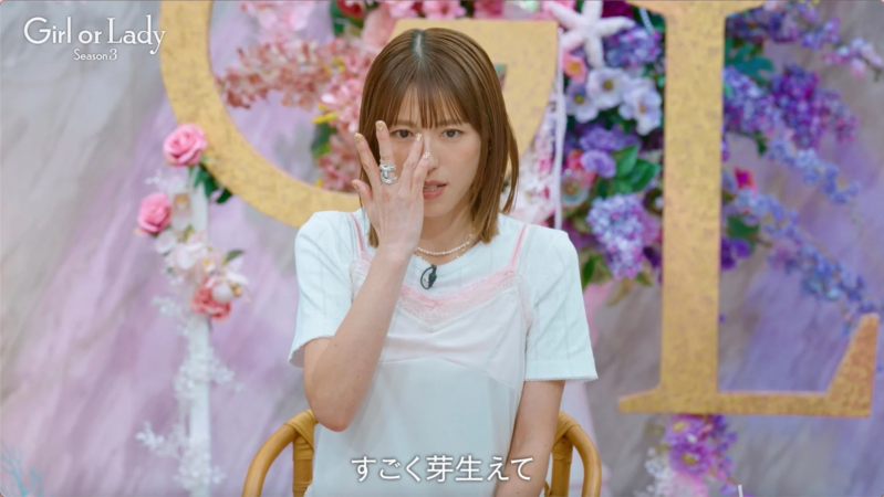 涙を流すMC若槻千夏さん