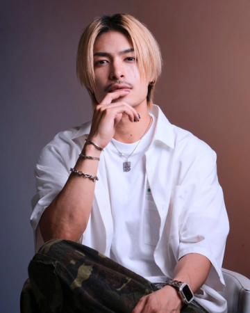 男性出演者2
